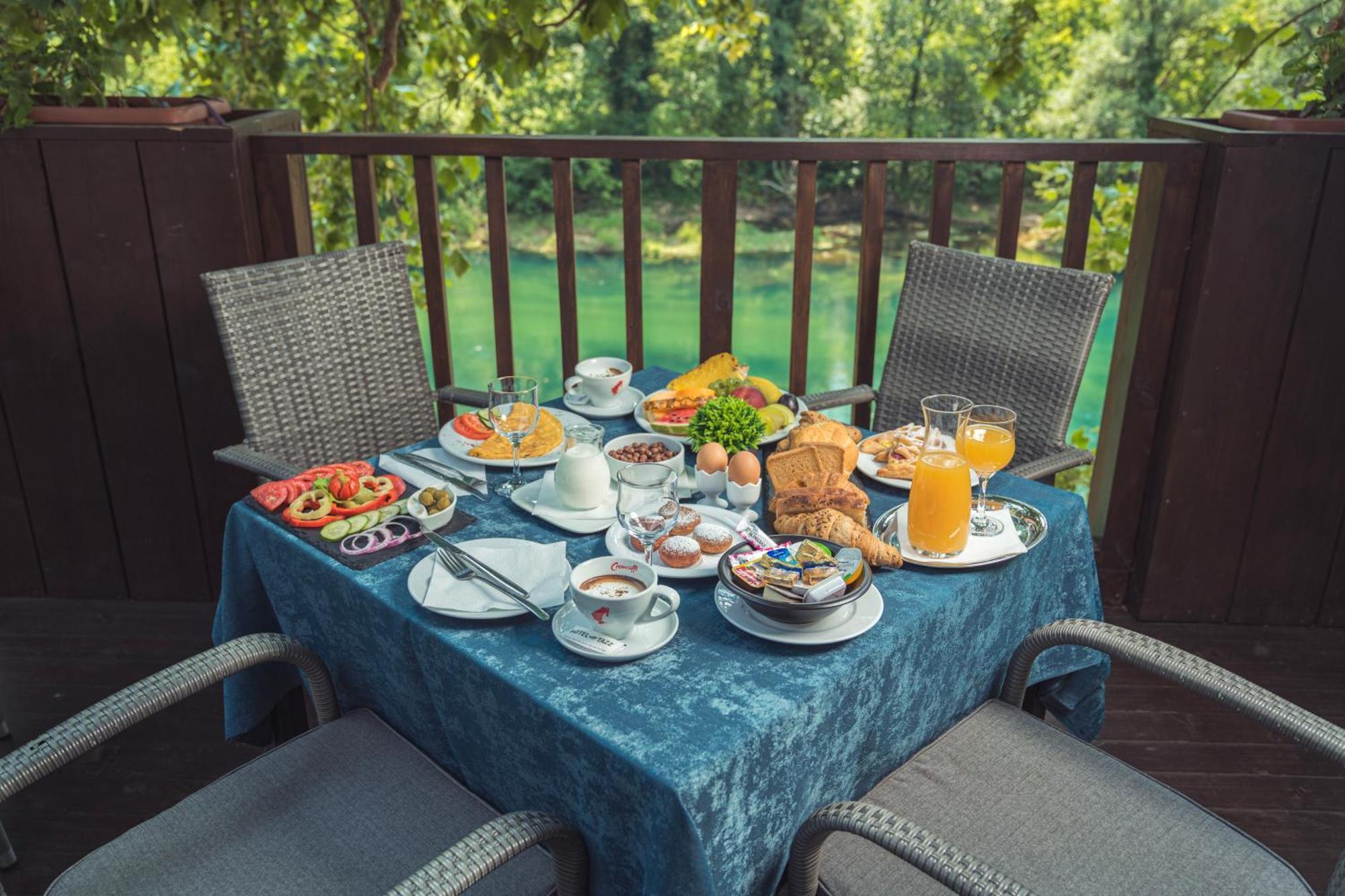 Bihać Hotel Tazz - River Front Oasis Collection מראה חיצוני תמונה