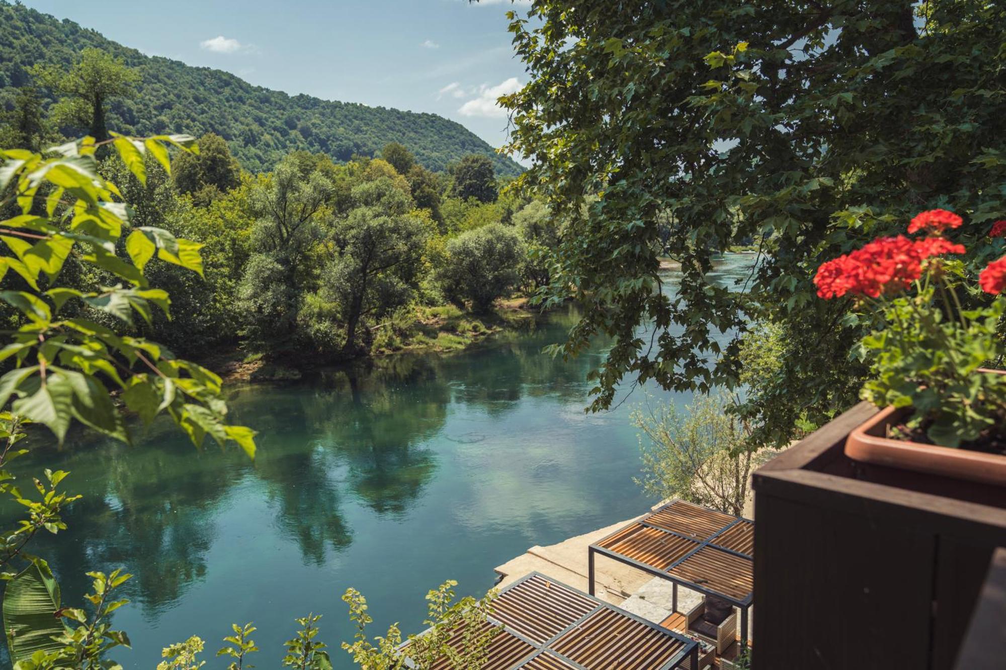 Bihać Hotel Tazz - River Front Oasis Collection מראה חיצוני תמונה
